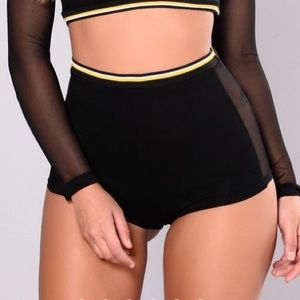 Fashion nova mesh booty shorts